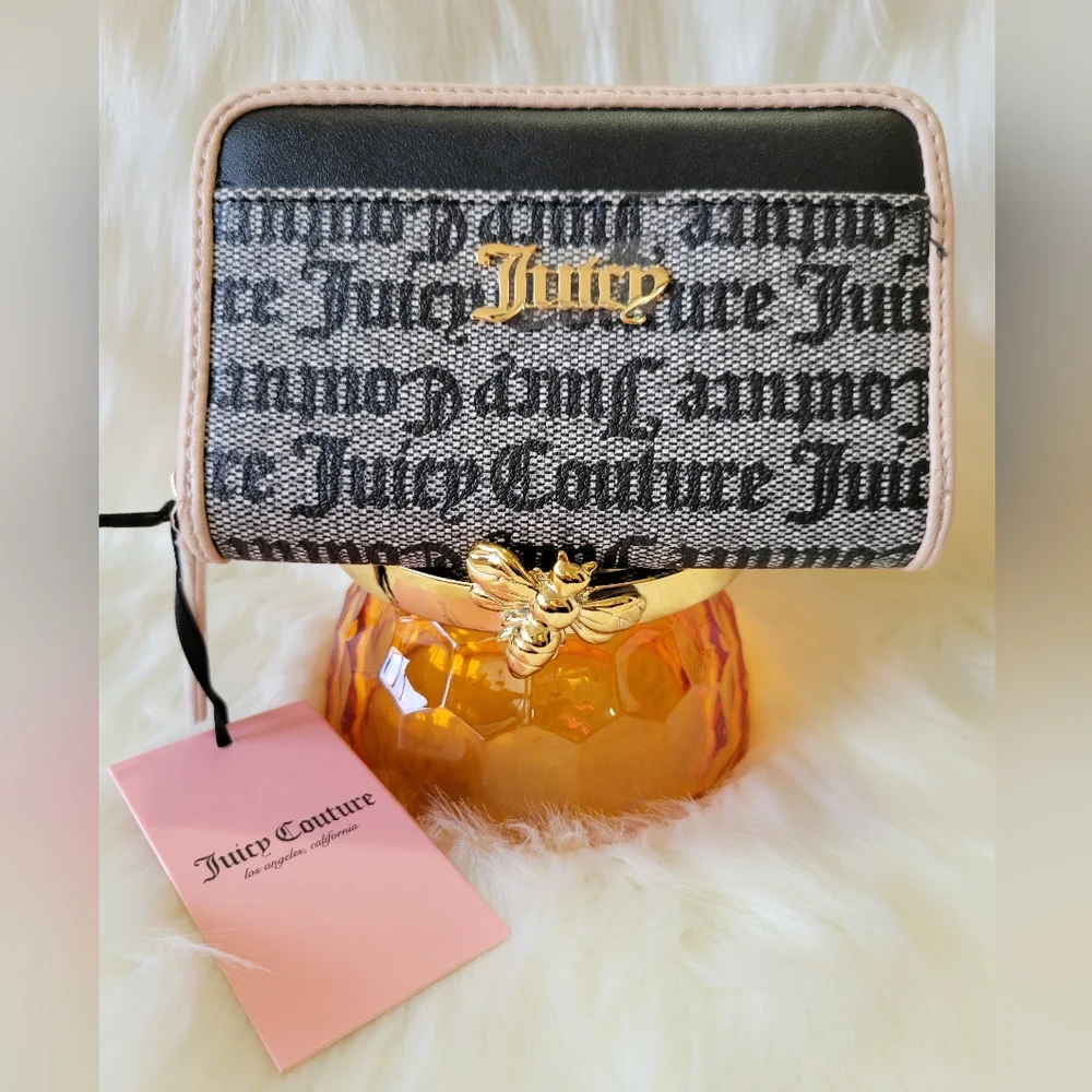 🩷🩷JUICY COUTURE Spring Fling multi compartment bifold wallet 🩷🩷 - Picture 1 of 7